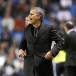 ES FRECUENTE ver a Mourinho desgañitándose para corregir a sus jugadores