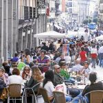 Las terrazas se han convertido en una opción perfecta de ocio para los fumadores, sobre todo durante los meses de verano