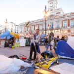 Lejos de irse, los «indignados» están reestructurando el campamento para salvarlo de la mala organización de los últimos días