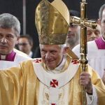Benedicto XVI consagra la «Sagrada Familia», la catedral del siglo XXI