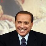 Berlusconi ha comparecido hoy ante la prensa