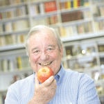 Ramón Sánchez-Ocaña: «Hay que poner a dieta al cerebro»