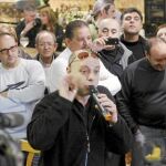 Unos doscientos hosteleros se reunieron ayer en la provincia de Castellón para tratar de adoptar medidas contra la nueva Ley Antitabaco