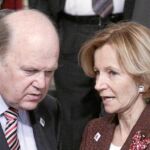 Elena Salgado junto a su homólogo irlandés, Michael Noonan