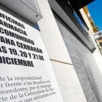 Sanidad sólo paga la mitad a las farmacias