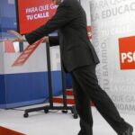 El ministro de Fomento, José Blanco, fue el encargado de presentar ayer la precampaña electoral de su partido para el 22-M