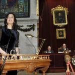 Inés Fernández Ordóñez en la lectura de su discurso de ingreso