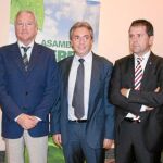 Francisco Jódar, Ramón Luis Valcárcel, Jorge Brotons, Juan Marín y Joaquín Gómez, durante la clausura de la asamblea general de Fepex celebrada ayer en Lorca