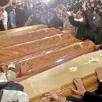 Mientras Europa condena la persecución (en la imagen, los funerales por los asesinados en enero en Egipto), el Gobierno español mira hacia otro lado y se escuda en la Alianza de Civilizaciones