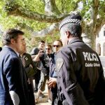 Uriel Bertran, de Solidaritat per la Independencia, desafía la ordenanza del civismo que no permite acampar en Barcelona
