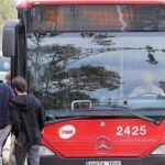 La T-10 es el título de transporte más utilizado y uno de los que más sube. Se encarece un 3,77 por ciento respecto a 2009