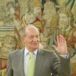 El Rey convoca a Salgado dos días antes de la reunión de Zapatero con los empresarios