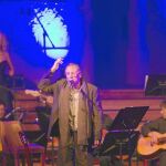 Joan Mas interpretó sus mejores temas ante un público entregado en el Palau de la Música