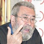«Es una soplapollez subir los impuestos a los banqueros»
