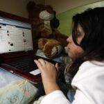 El mayor uso de las redes sociales durante el confinamiento sería uno de los factores que explicaría el aumento de casos de TCA, así como el crecimiento del número de personas menores de 12 años que lo padecen