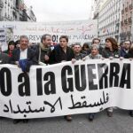 Cabecera de la manifestación de ayer contra la intervención de la OTAN en Libia