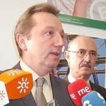 La Junta avisa a Guerrero: o aclara qué papeles y quién los ha destruido o sumará acusación
