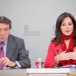 Silvia Clemente explica las medidas del plan de apoyo a los ganaderos en presencia de De Santiago-Juárez