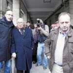 El padre de Marta del Castillo ha participado en varias protestas