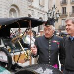 Alberto Fernández animó ayer a los participantes del rally de coches de época Barcelona-Sitges
