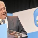 Arenas, sobre Griñán: «Supo, tapó y siguió autorizándolo»