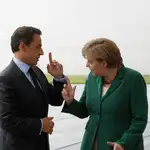 Merkel no discutirá con Sarkozy la creación de eurobonos
