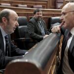 Duran asegura, tras reunirse con Zapatero, que el acuerdo con los sindicatos es «difícil»