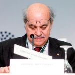 Mas-Colell avisa a los funcionarios que trabajarán «lo mismo por menos»