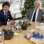 El líder del PP, durante su reunión con la canciller alemana en Berlín
