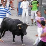 El primer encierro de la «Pamplona chica» fue seguido por 1.600 corredores