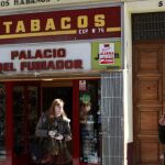 La venta de cigarrillos repuntó en 2021 en Castilla y León tras tres años a la baja