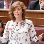 La portavoz del PP en el Congreso, Soraya Sáenz de Santamaría, ayer en un momento del rifi rafe parlamentario