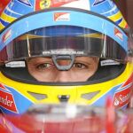 Fernando Alonso, ayer, dentro de su monoplaza en Nurburgring