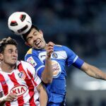 El partido resultó anárquico en varias fases del juego
