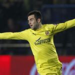 Rossi celebra un gol