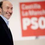 Rubalcaba, uno de los grandes protagonistas del acto de los socialistas manchegos