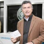 Mauricio Macri, momentos antes de depositar su voto en Buenos Aires