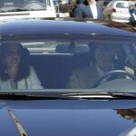Los Príncipes a su llegada al hospital