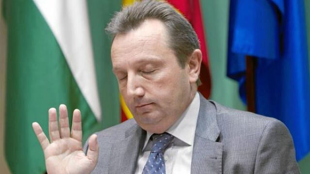 Manuel Recio, ayer, durante la rueda de prensa que ofreció para desvelar los datos de la investigación interna