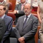El vicepresidente tercero del Gobierno, Manuel Chaves, el vicepresidente del Senado, Juan José Lucas, el alcalde de Valladolid, Javier León de la Riva, y el delegado del Gobierno en Castilla y León, Miguel Alejo