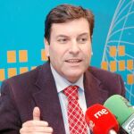 Fernández Carriedo: «Tengo buena opinión de él y a poco que haga lo hará mejor que Óscar López»