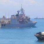 La misión española en Somalia se ha centrado hasta ahora en el control de la piratería. En la imagen, la fragata «Numancia»