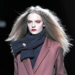 En la Fashion Week se presentaron rizos marcados con trenzas y cepillados