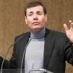 La intención de Gómez de mantener a Rollán como secretaria de Organización del PSM ha levantado ampollas incluso dentro de su partido