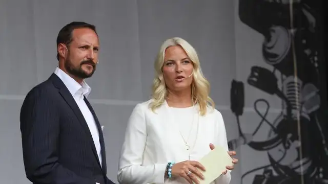 Haakon y Mette-Marit de Noruega: diez años de amor Haakon y Mette-Marit de Noruega: diez años de amor