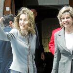 Conversación de madre y abuela con Doña Letizia