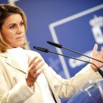 María Dolores de Cospedal, durante la rueda de prensa que ha ofrecido hoy en Toledo