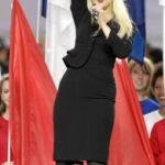 Christina Aguilera durante su polémica actuación