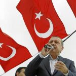 Clara victoria del islamista Erdogan sobre el Ejército