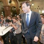 El secretario general de los socialistas madrileños desaprovechó la oportunidad de hacer autocrítica el 22-M tras el resultado electoral. Los críticos con la gestión de Gómez esperan que aproveche el comité de hoy para asumir su responsabilidad